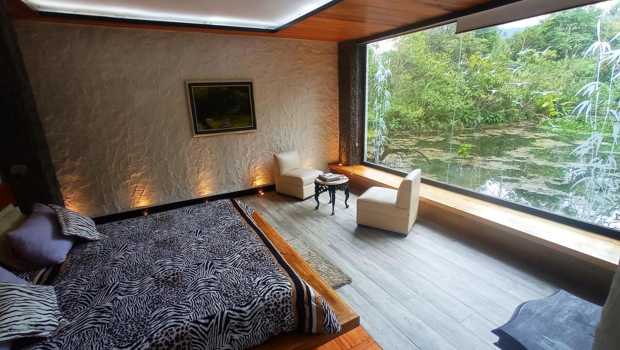 Cantalarana Lodge 민도 외부 사진